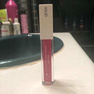 BRAND NEW OFRA LIQUID LIPSTICK